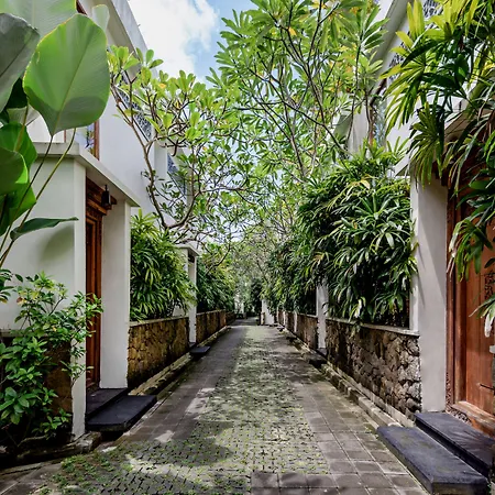 Villa Kayu Raja-3